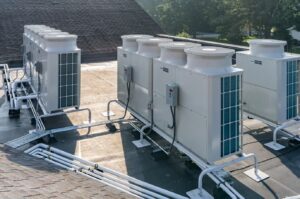 سیستم VRF چیست و چه تفاوتی با سایر سیستمها دارد؟
